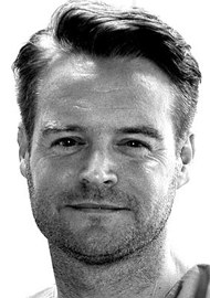 Andrew Willis