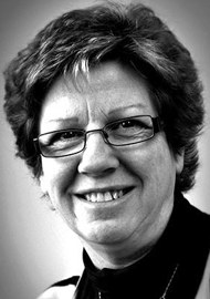 Gwen Carr